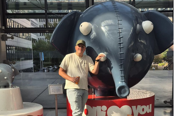 Quinn 600 x 400 (3).png